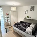 Paloma Blanca Gárdony